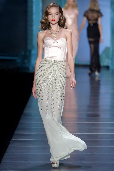 Look 35